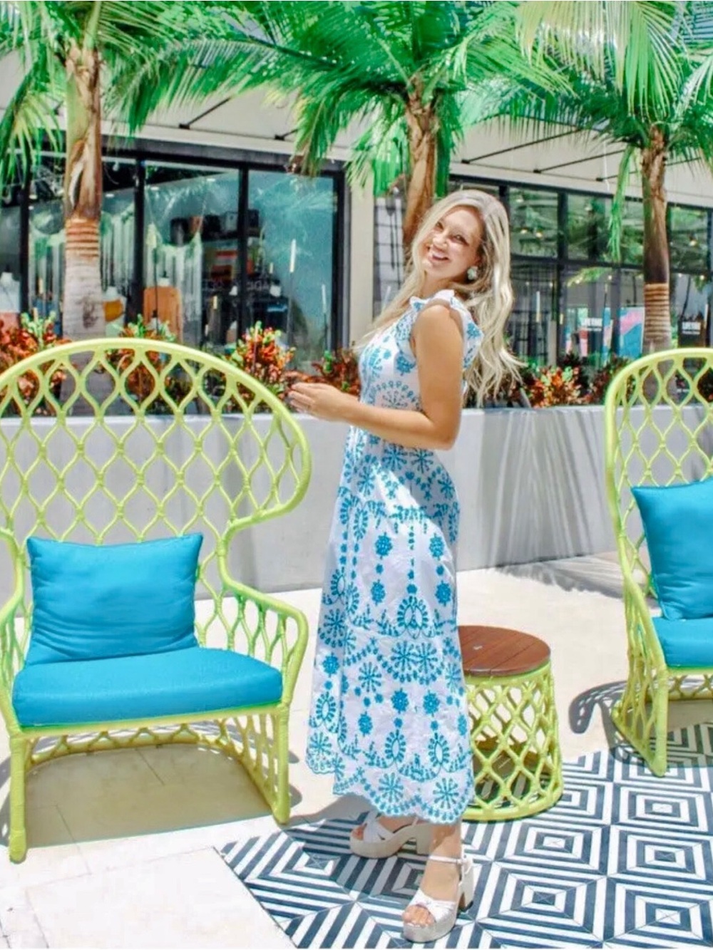 Lilly Pulitzer Lillyanne Midi Dress Turquoise Oasis Neon Flutter Embroidered